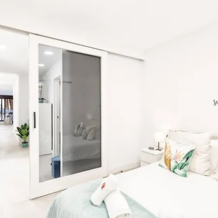 Ocean Blue Dream Apartment